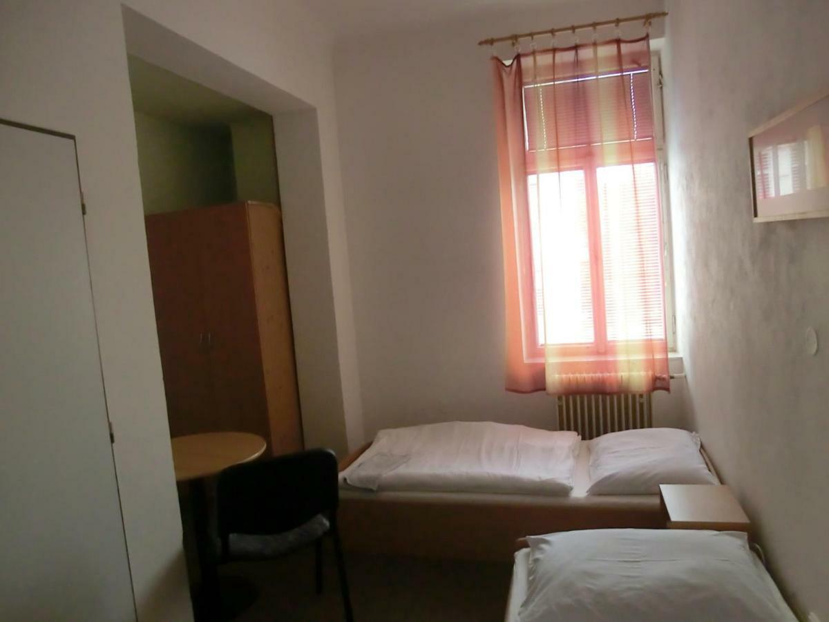 Milano Hostel Mariënbad Buitenkant foto