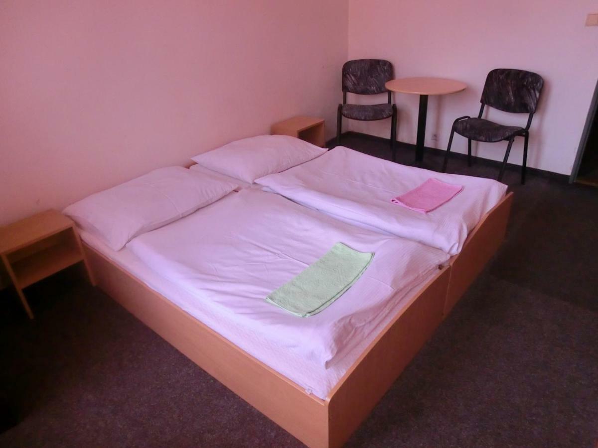 Milano Hostel Mariënbad Buitenkant foto